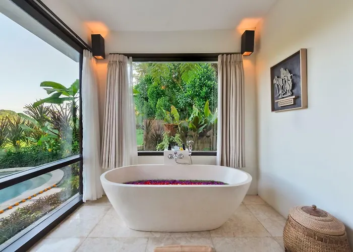 Kembang Bali Villa *