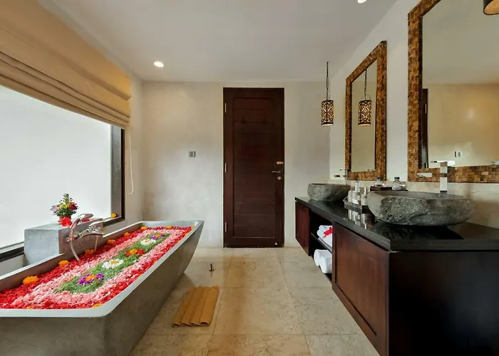 Kembang Bali Villa *
